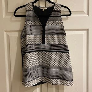 JACK Sleeveless Blouse